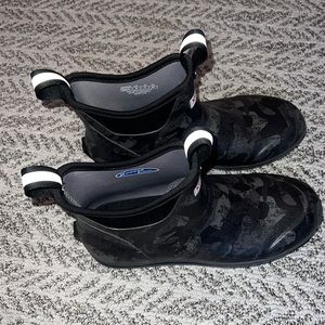 Brand new xtra tuffs